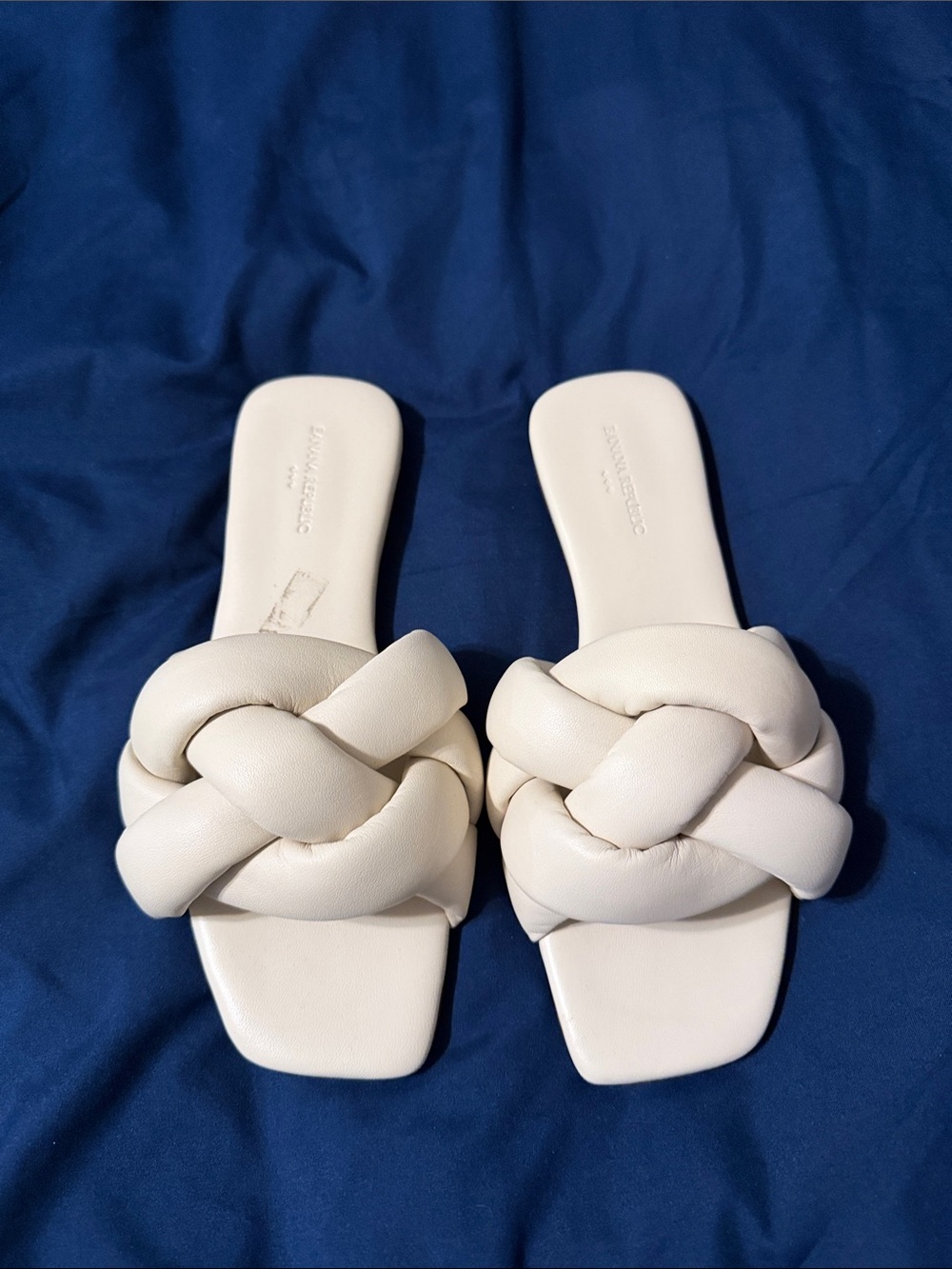 Banana Republic Cream Braided Knot Slide Sandals